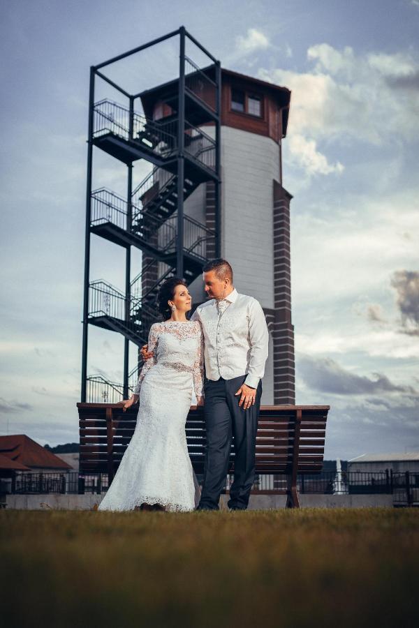 Rezort Masarykov Dvor Pstrusa Buitenkant foto