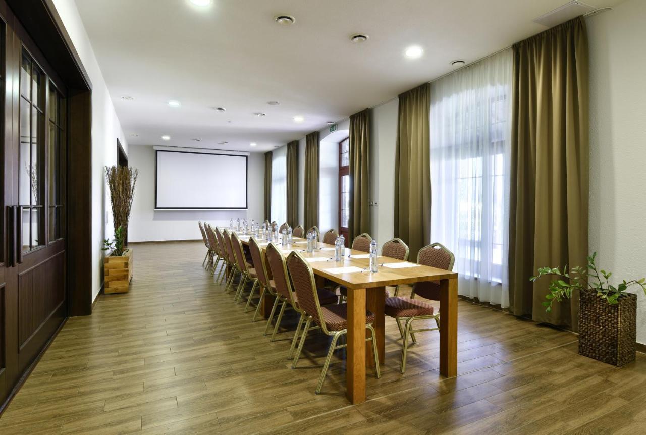 Rezort Masarykov Dvor Pstrusa Buitenkant foto