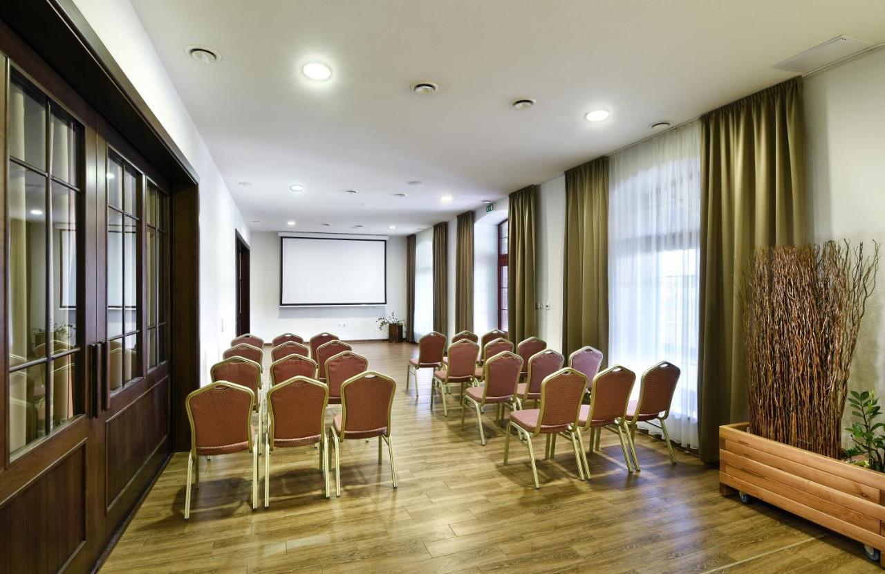 Rezort Masarykov Dvor Pstrusa Buitenkant foto